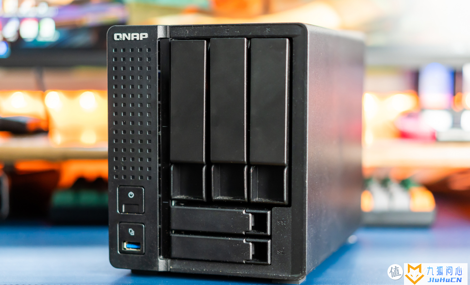 成品NAS 与 DIY NAS 选购指南,群晖?威联通?还有硬盘推荐插图3 成品NAS 与 DIY NAS 选购指南,群晖?威联通?还有硬盘推荐插图3