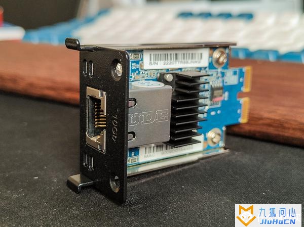 群晖新品DS1522+首发拆解评测!插图4 群晖新品DS1522+首发拆解评测!插图4