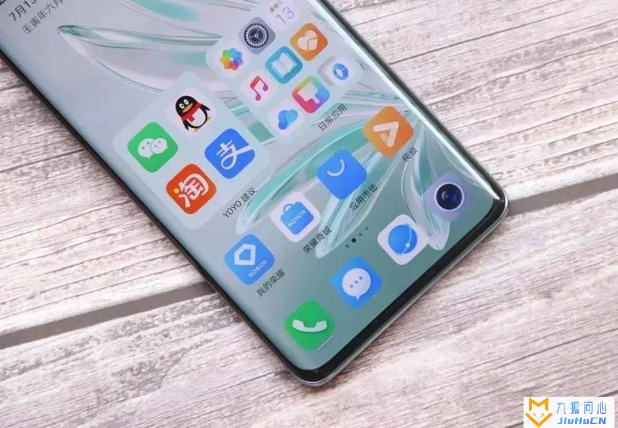12GB+256GB+5400万,从3999元跌至2919元,高配旗舰降成中档机插图1 12GB+256GB+5400万,从3999元跌至2919元,高配旗舰降成中档机插图1